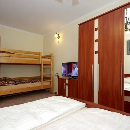 Matyas Apartmanhaz Gyula Exterior photo