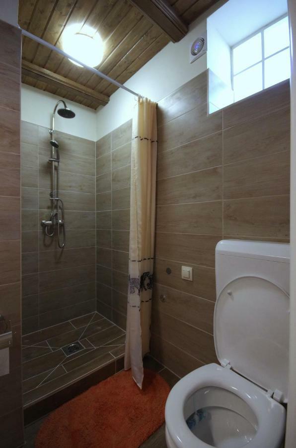 Matyas Apartmanhaz *